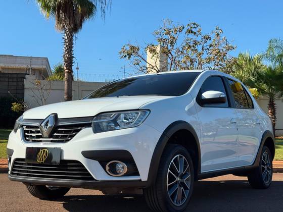 RENAULT LOGAN 1.6 16V SCE FLEX INTENSE X-TRONIC RENAULT LOGAN 1.6 16V SCE FLEX INTENSE X-TRONIC